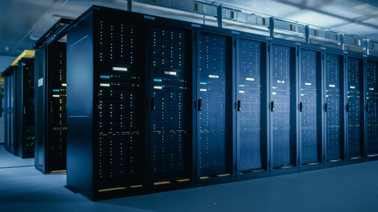 UK data centres with most servers not prioritising energy efficiency, says report