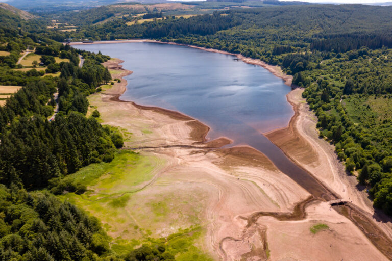 AI boom leaves Environment Agency in the dark over future water shortages
