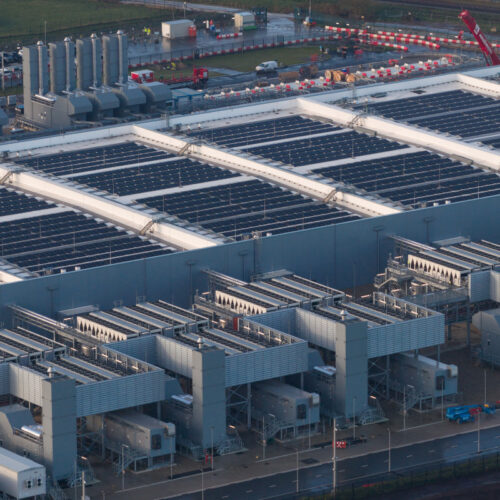 Homepage 32 data centre solar